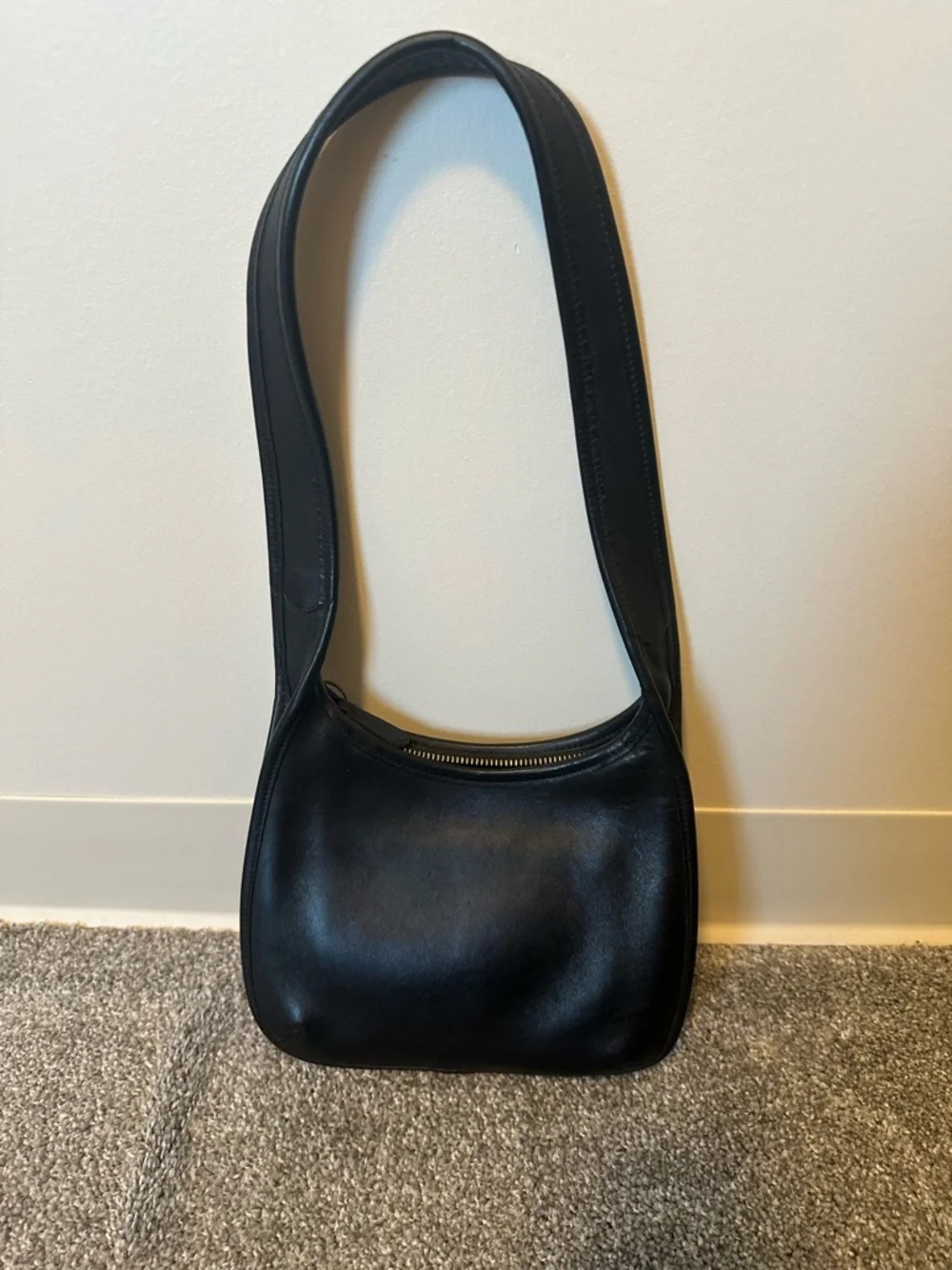 Coach Black Leather Vintage Mini Ergo - Picture 7 of 11